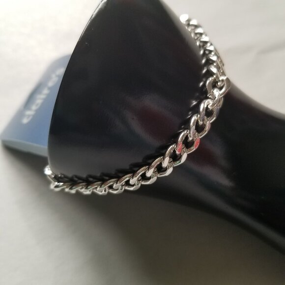 Claire's Silver Chain Link Bracelet - Picture 2 of 4